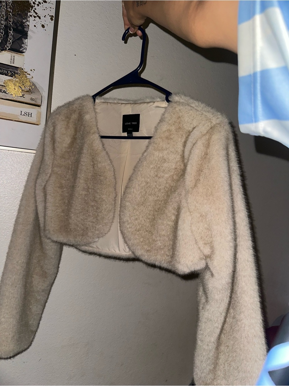 Love Tree Beige/Cream Faux Fur Cropped Bolero Jacket